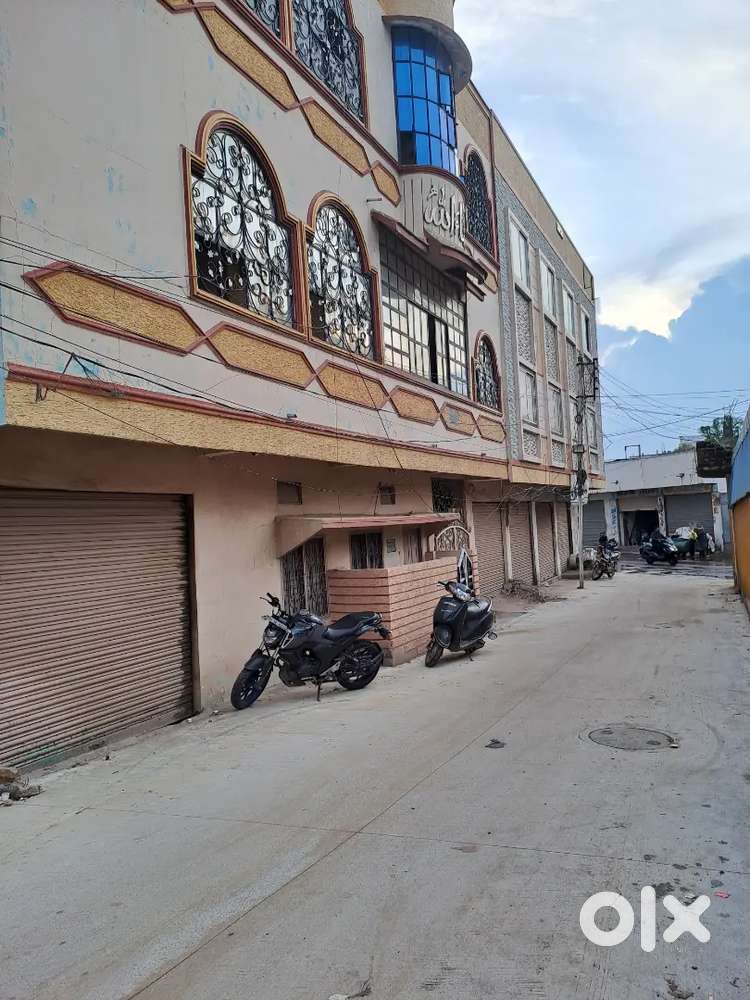 Commercial/semi-commercial property for rent