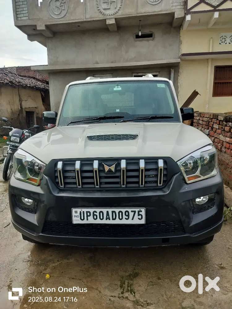 Mahindra Scorpio 2017 Diesel 64000 Km Driven