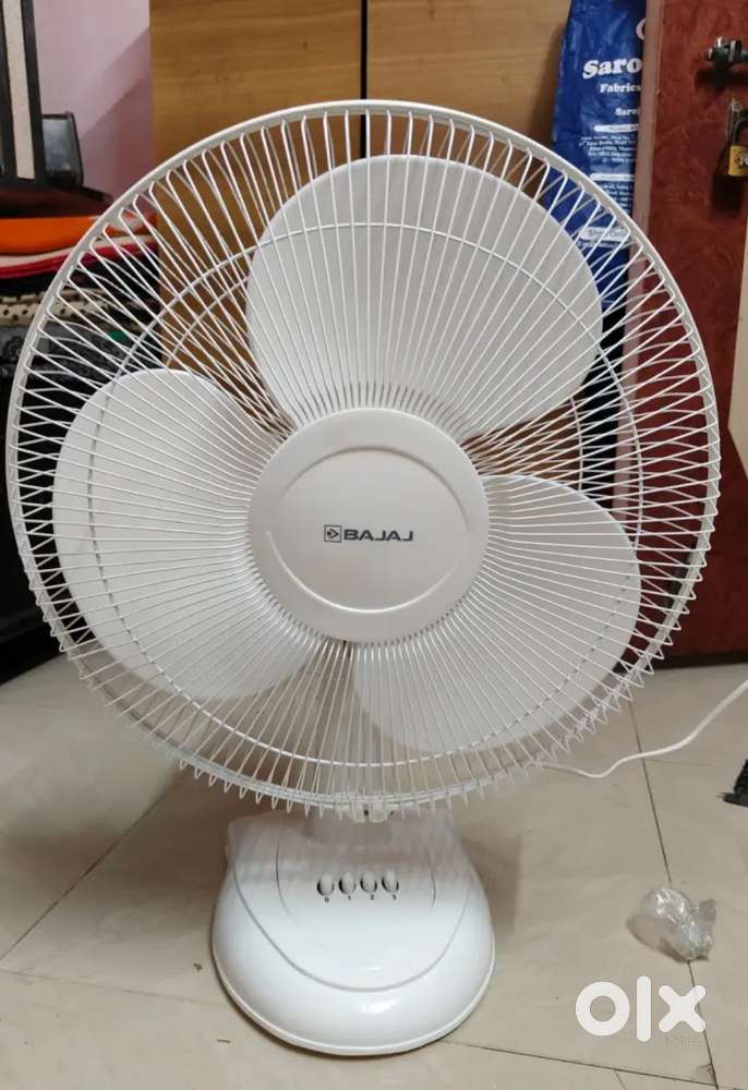 Bajaj Esteem 400 mm with 6 month Warranty Silent Operation

Table Fan