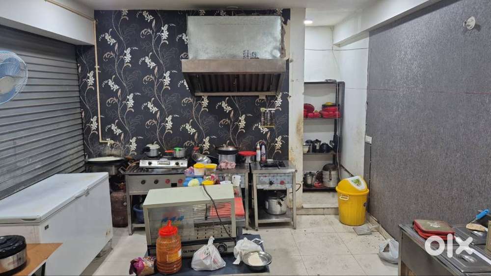 Chef & Helper Required for Cafe and Resaturant