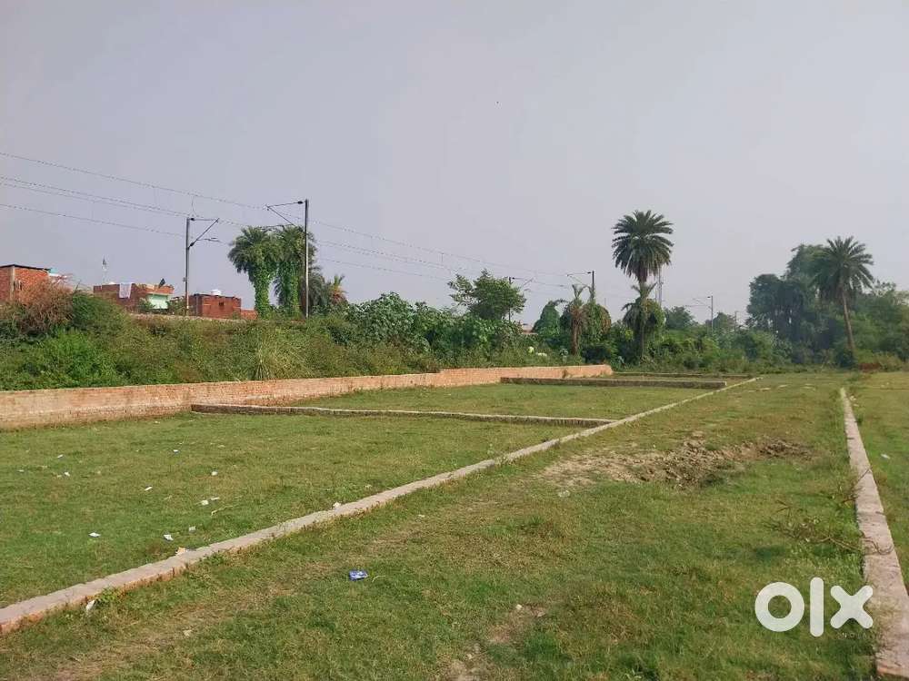 100 Gaj Plot बरेली के बीचो बीच