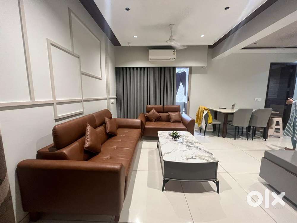 Luxurious Flat Rent Vastrapur