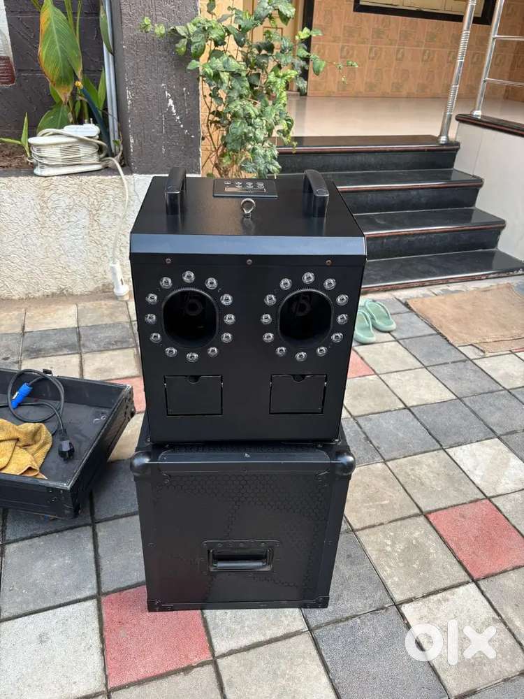 Decoration sparkler and smoke