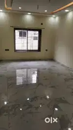 1bhk & 2bhk flats available for family and  bachlors intersted contact