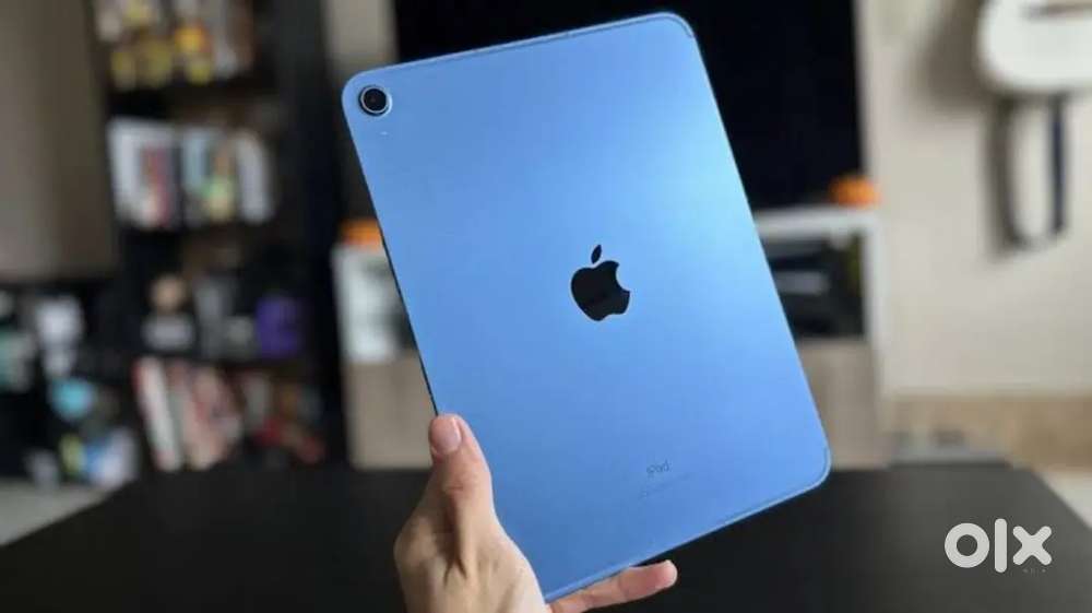 Blue iPad (10th Gen) - 64GB Wi-Fi - Under Apple Warranty!