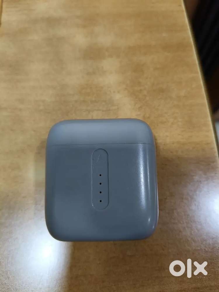 Selling boat earpods