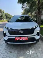 Tata Safari Pure Plus S, 2024, Diesel