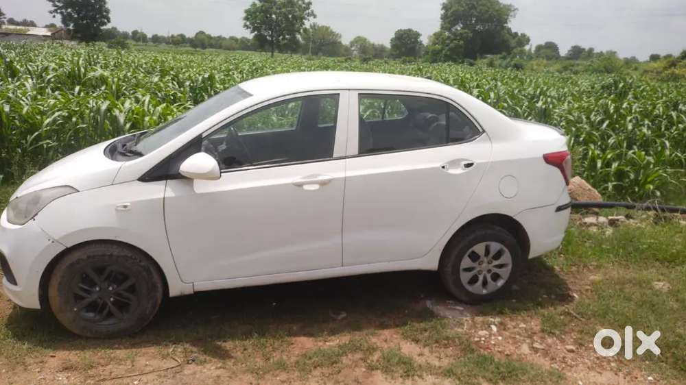 Hyundai Accent 2016 Petrol 70000 Km Driven