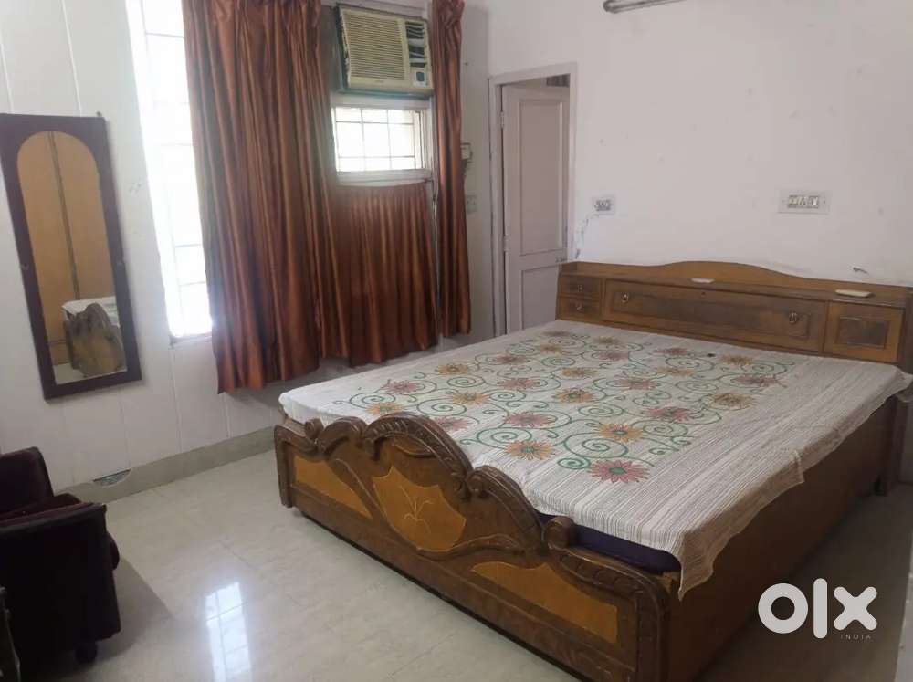 ONE ROOM FULLY FURNISHED SET HOUSE ON SEC 15 PKL