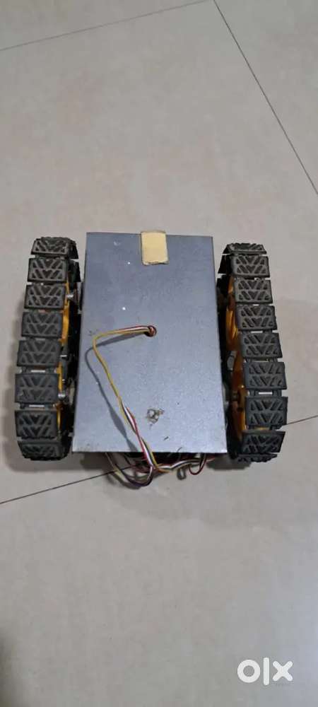 Catapiller track robo
