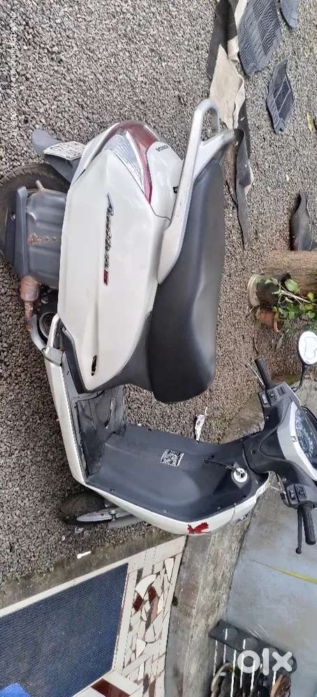 Good vehicle , new insurance,home used