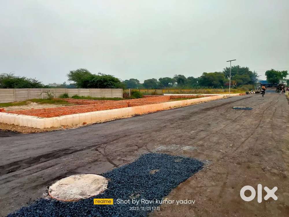 Lucknow Sultanpur road per खुर्दही बाजार में जमीन