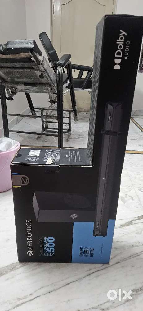 What Smart Projector and Zerbonic sound bar