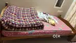 Single bed and matress