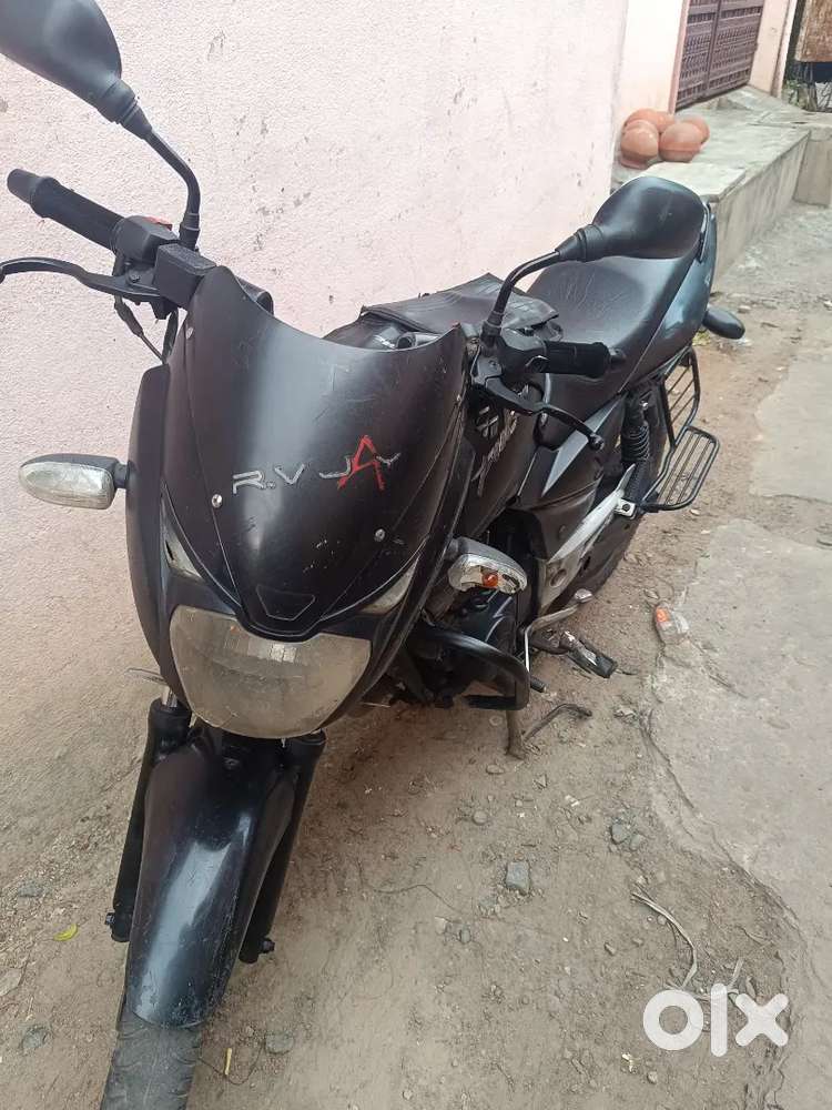 Pulsar 150 (white smoke )Good Running reboar Condition