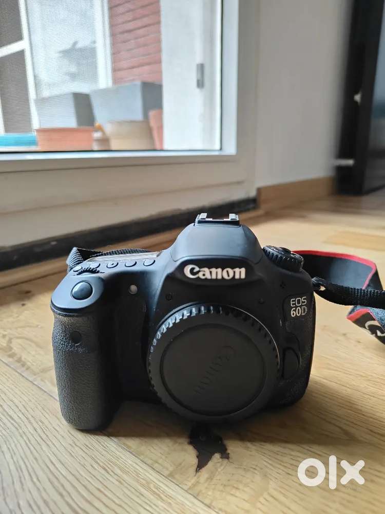 Canon EOS 60D SLR (with or without lens)
