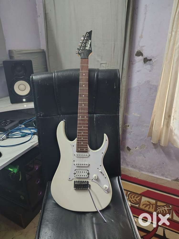 Ibanez Electric Guitar series Gio GRG140