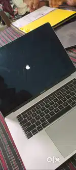 MacBook pro 16