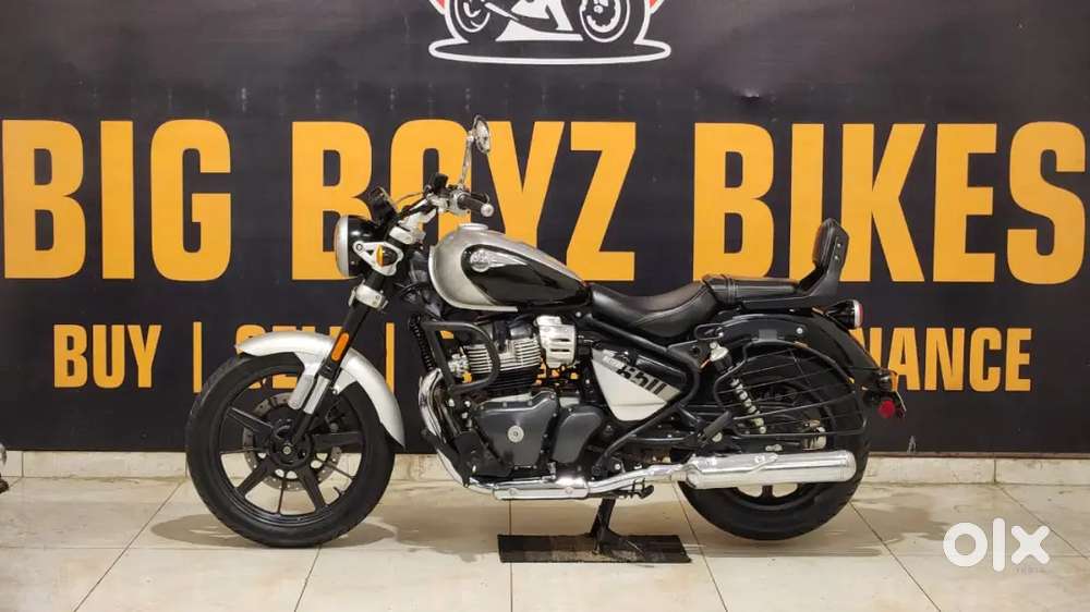 2023 super Meteor 650 interstellar grey