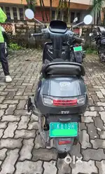 Tvs iqube Brand  new tyre and well maintained full showroom service