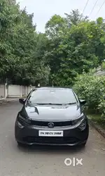 Tata Altroz XZ, 2020, Petrol