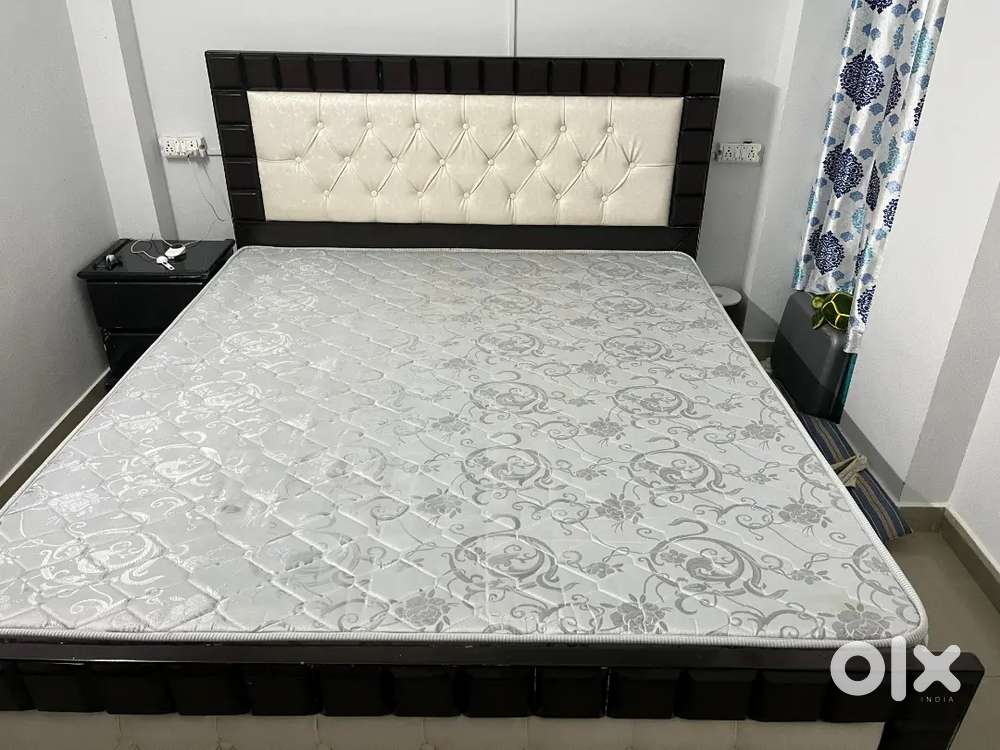 King size original Kurl On bed mattress