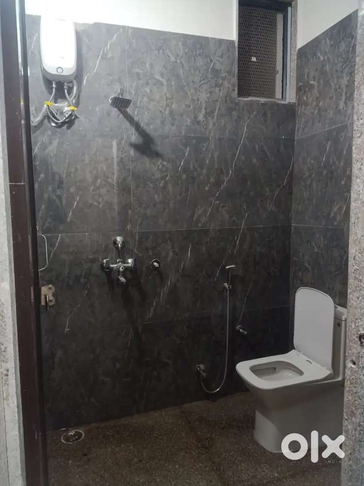 PG (AC ROOMS), ONE ROOM 11000,couples allow