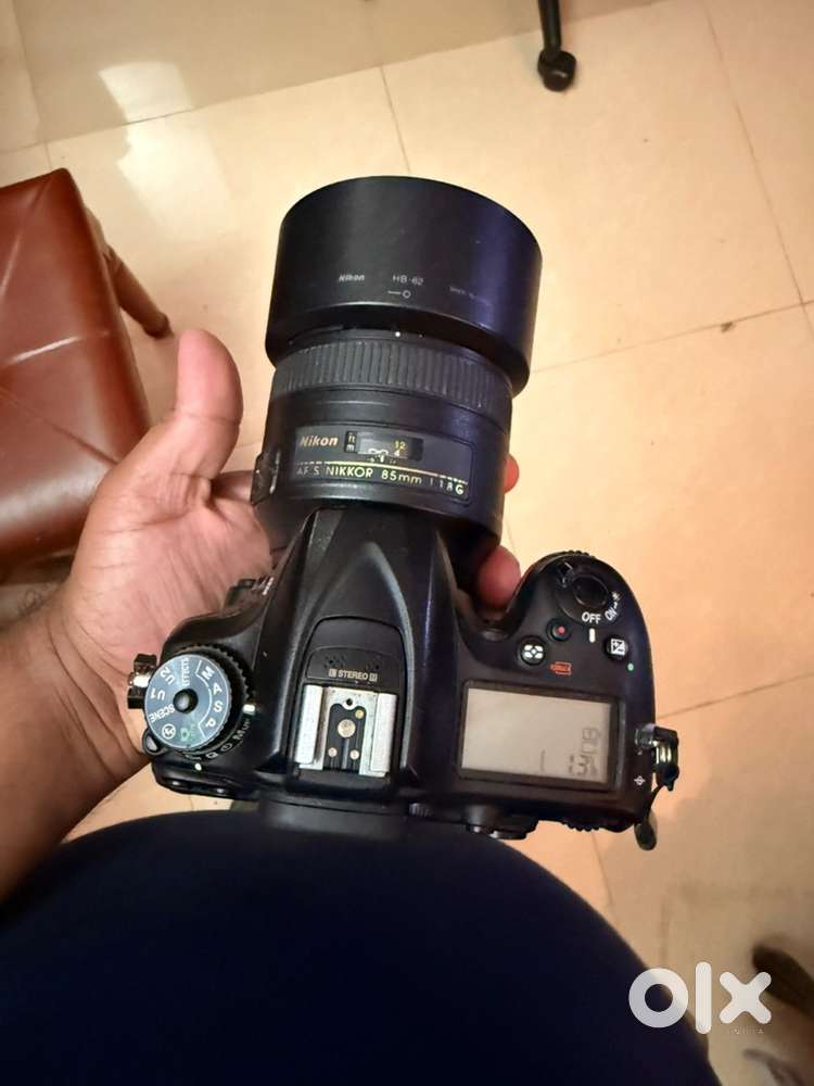 Nikon D7200  with 3 lenses (18-140mm , 85mm, 50 mm)