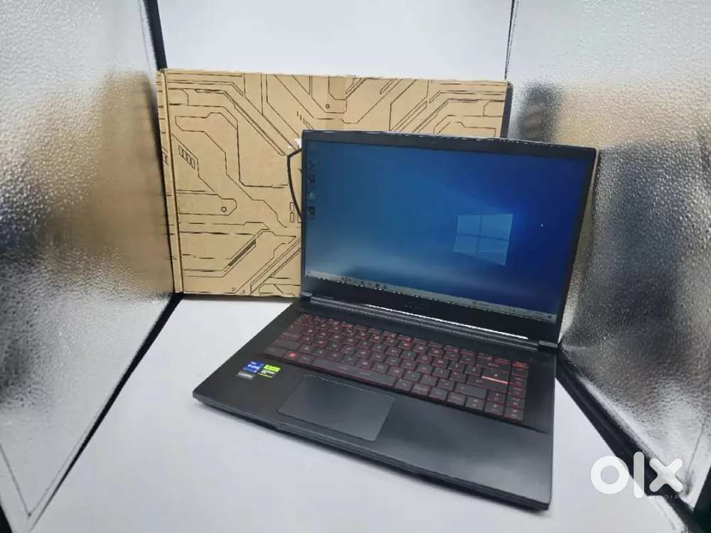 MSI Thin GF63 15.6 Gaming Laptop / i7-12th Gen / RTX 4050 / 16GB Ra