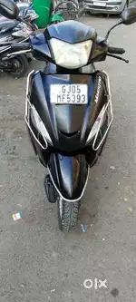 HERO MAESTRO 1 ST OWNER INSURANCE AND PUC RUNNING