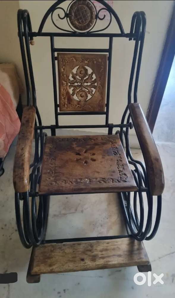 Kids rocking chair