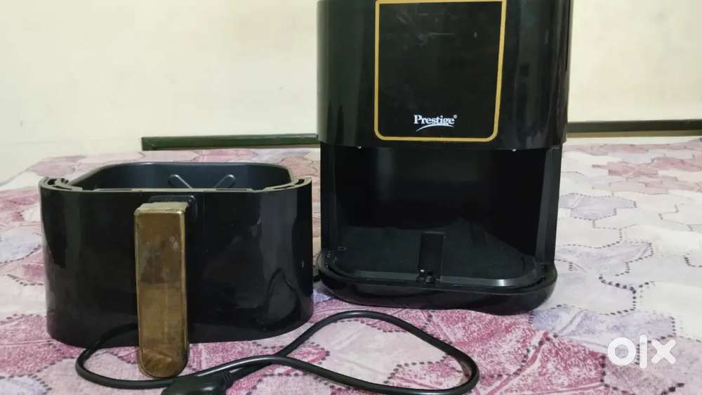 Air fryer 4 month used