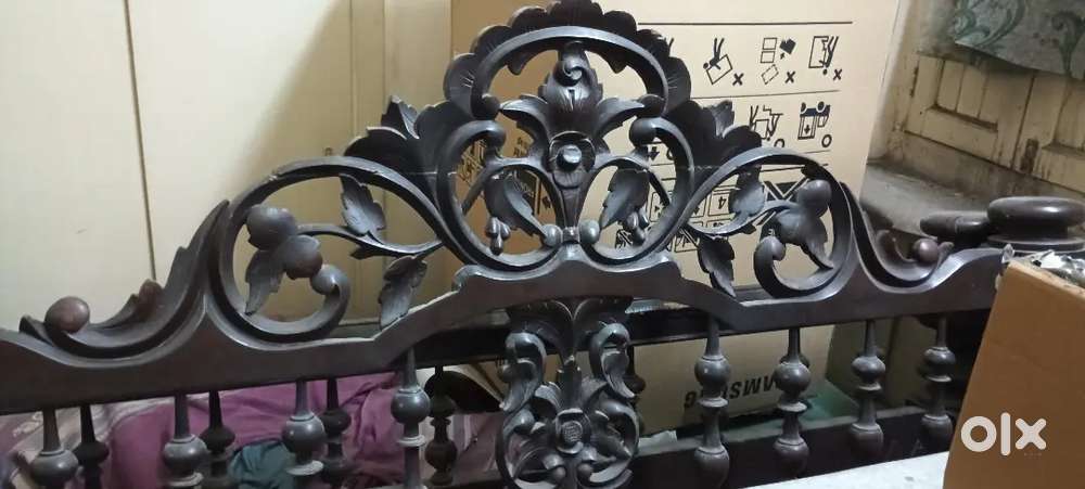 Antique four poster bed for sell