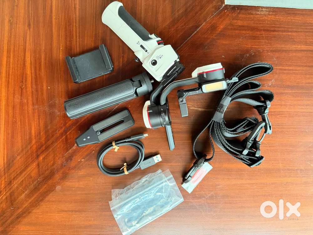 Zhiyun Crane M3 Gimbal Combo – Great Condition with Original Bag & Box