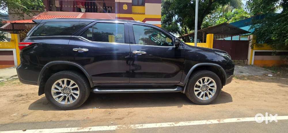 Toyota Fortuner 2023 Diesel Automatic Well Maintained