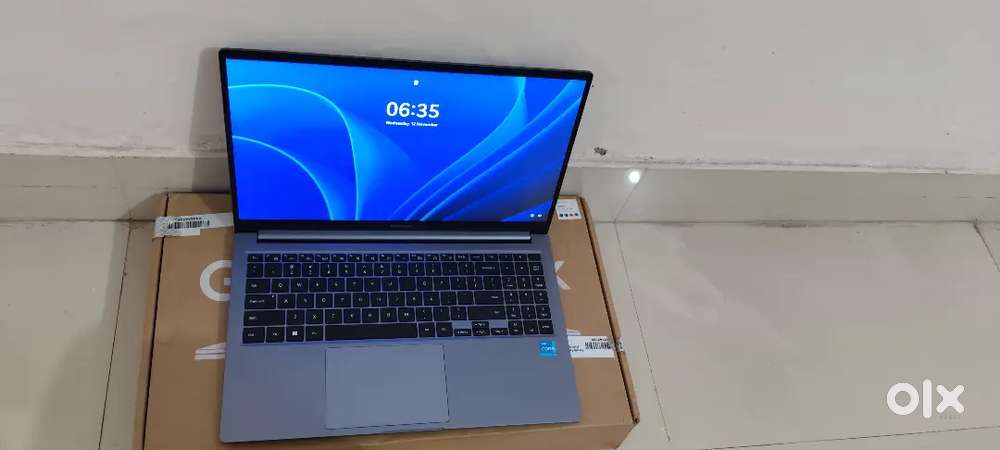 Samsung book 4 i3 13th generation