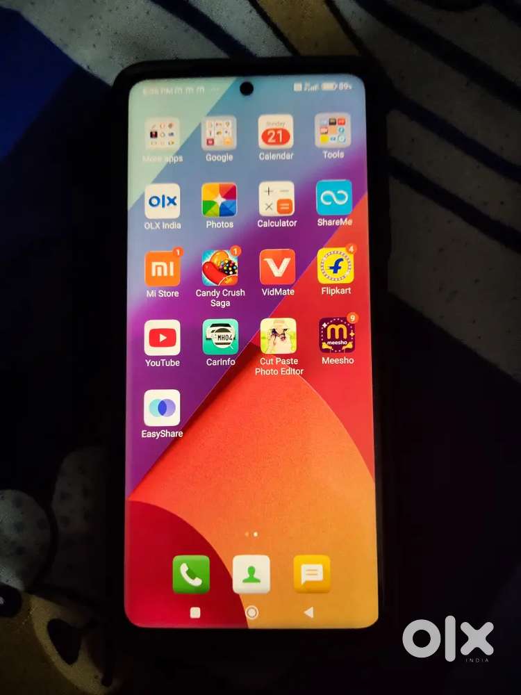 Ekadam seal phone hai