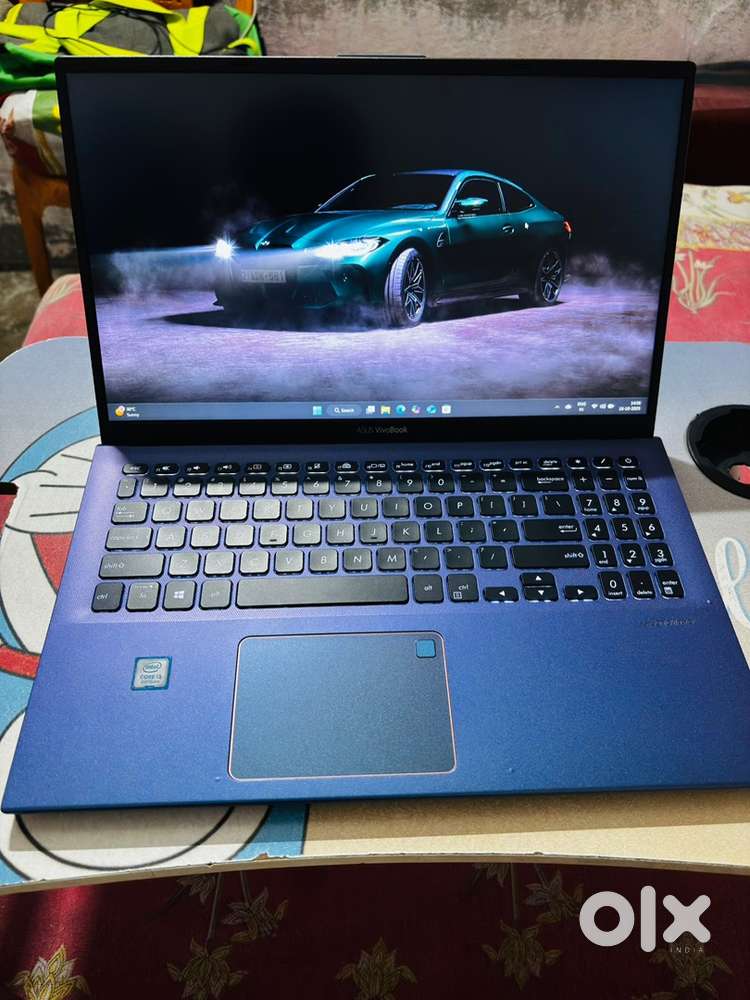 ASUS VIVOBOOK 15 laptop