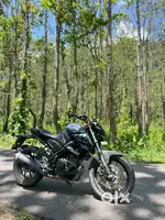The Yamaha MT-15 BS4 (Bharat Stage 4) in Metallic Black was a popular