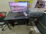 Computer table