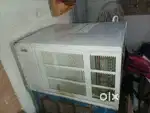 Blue Star 1.5 Ton Window AC in Good Condition