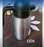 1 sbji stand ,pani tab,frydaan ,thanda garam ke liye ketali