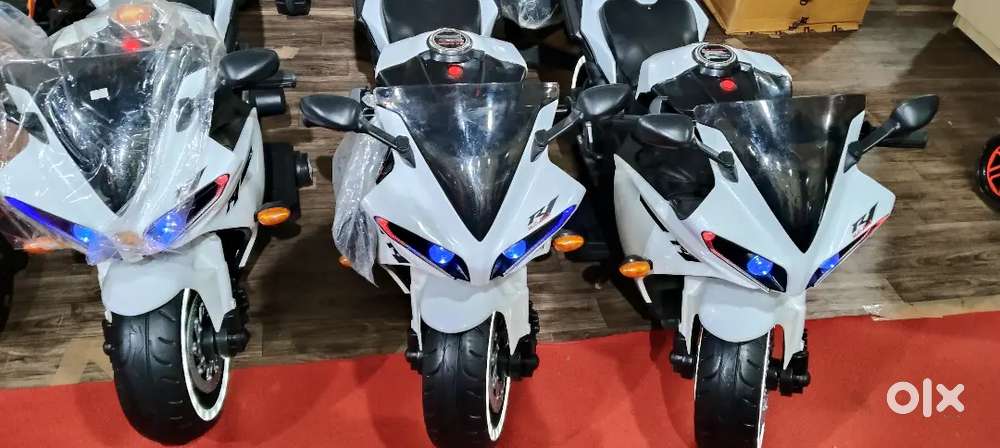 Wanted salesman and  helper for toys shop