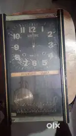 Scientific Wall clock for more than 45 yrs old