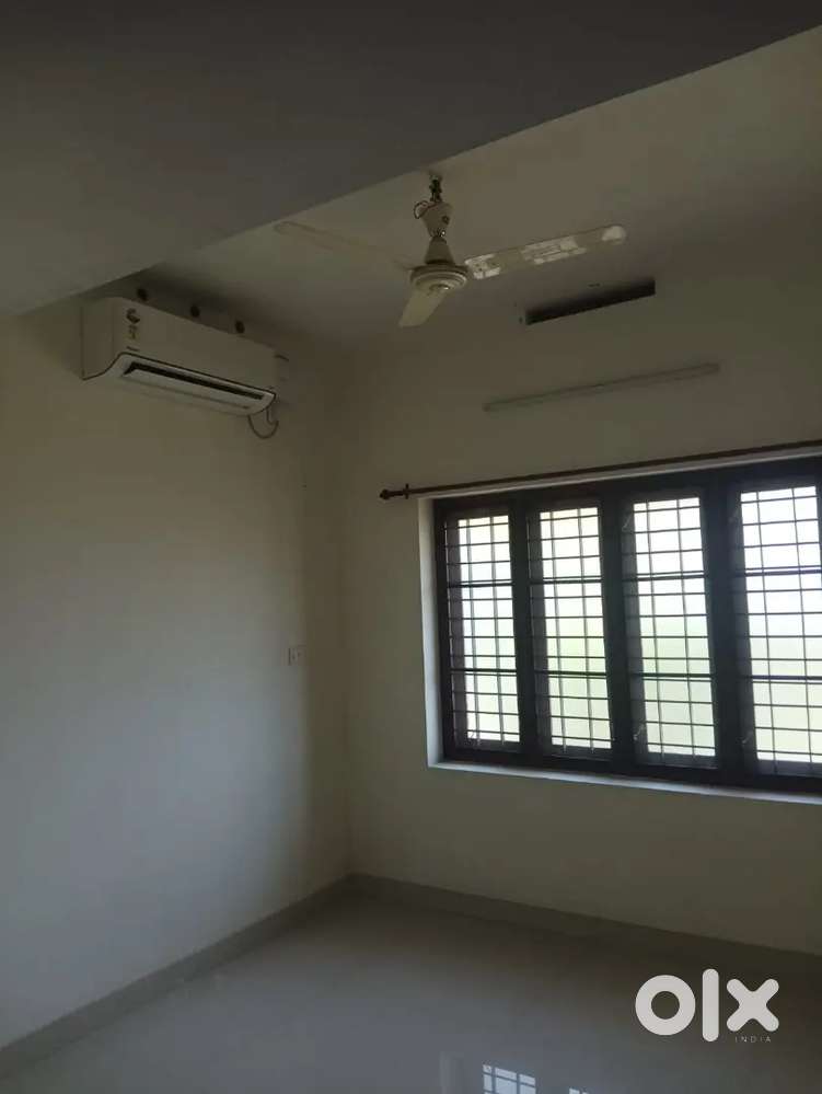 INDEPENDENT TWO STORIED 3BHK HOUSE RENT IN VATTAVILA,MUDAVANMUKAL
