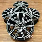 18 inch Xuv 700 oe wheels set of 4 in mint condition