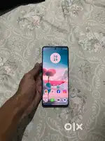 Edge 40 neo