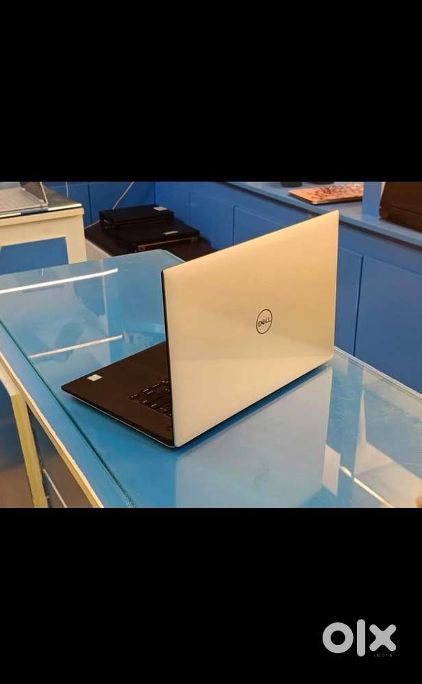 Refurbished Workstation Laptop Dell Precision 5530, 4Gb Nvidia Quadro