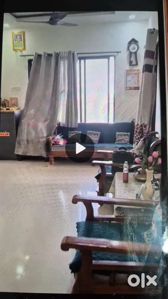 2BHK flat For Sale (URGENTLY). Expected Cost 40Lacs (Negotiable)