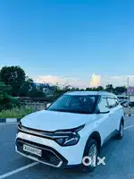 Kia Carens, 2022, Petrol